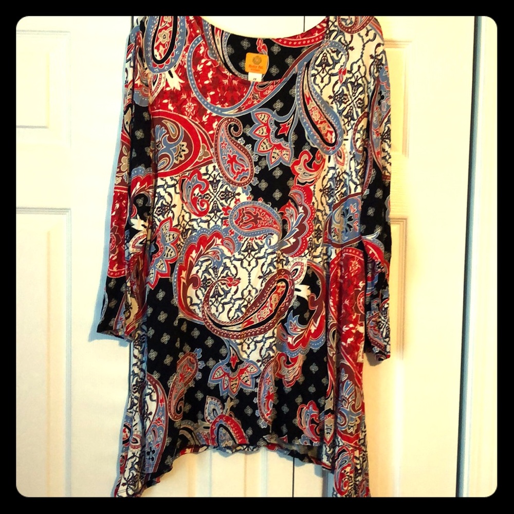 Shark bite style top